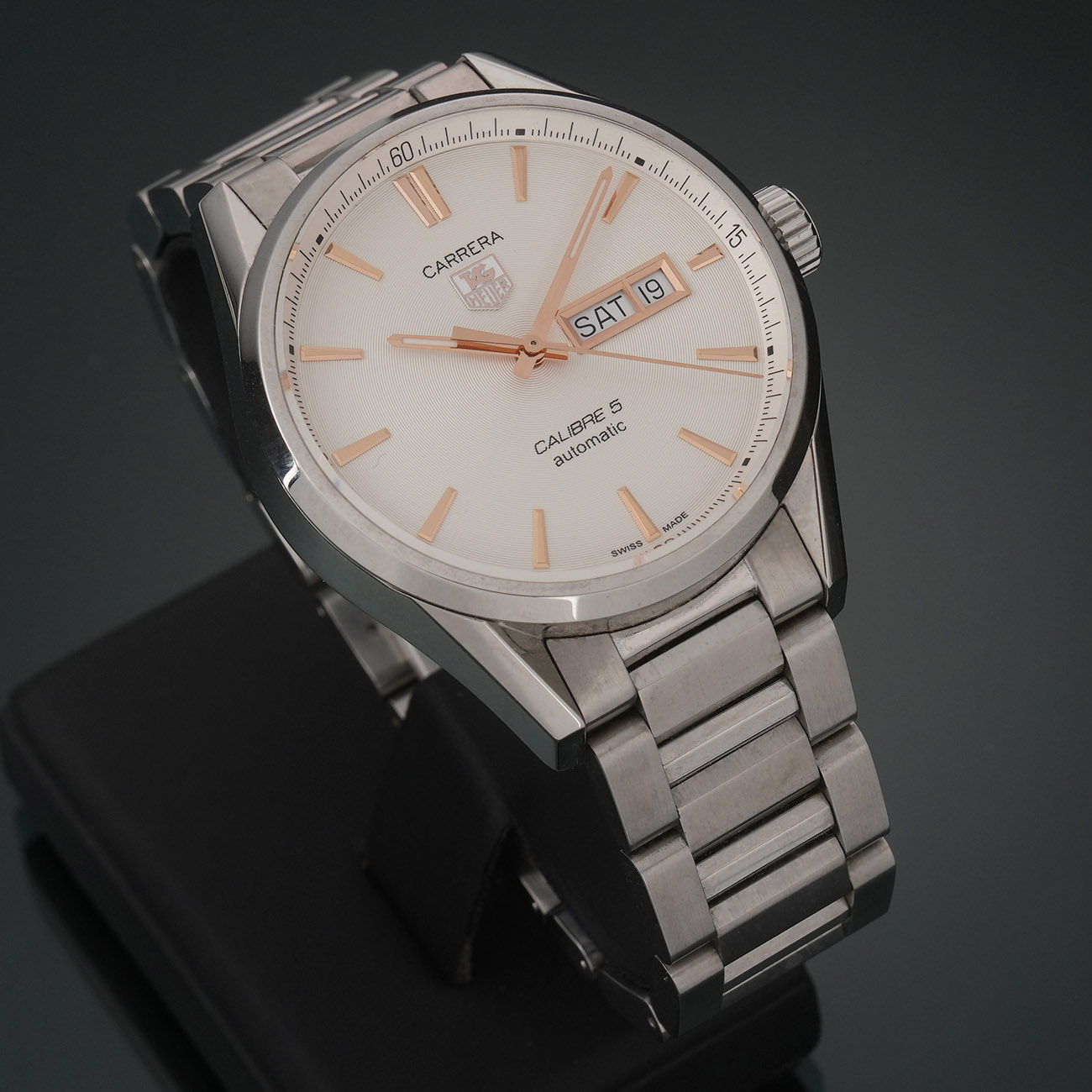 TAG HEUER(USED)태그호이어 까레라 데이데이트 WAR201